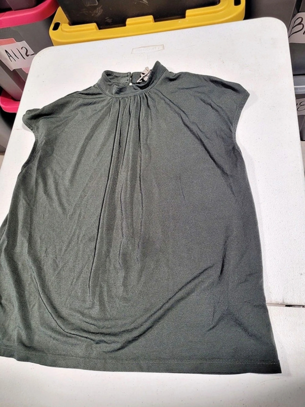 H&M Sleeveless Top in Gray Size Small